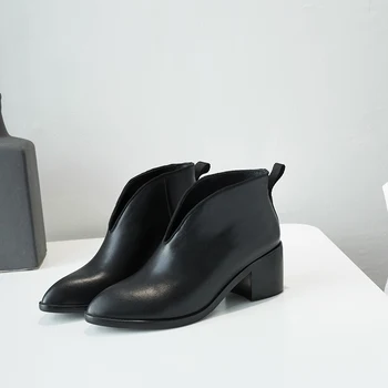 2022 m. Rudenį ir žiemą Moterims, batai natūralios odos 22-24.5 cm šiuolaikinės karvės odos batai pažymėjo tne stambusis kulno trumpi batai