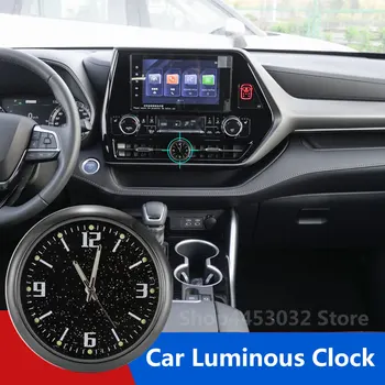 Toyota Highlander 2022 Automobilių Laikrodis Šviesos Žvaigždėtą Mini Skaitmeninis Žiūrėti Kvarco Orlaidės Angos Įrašą Žiūrėti Ornamentu Priedai